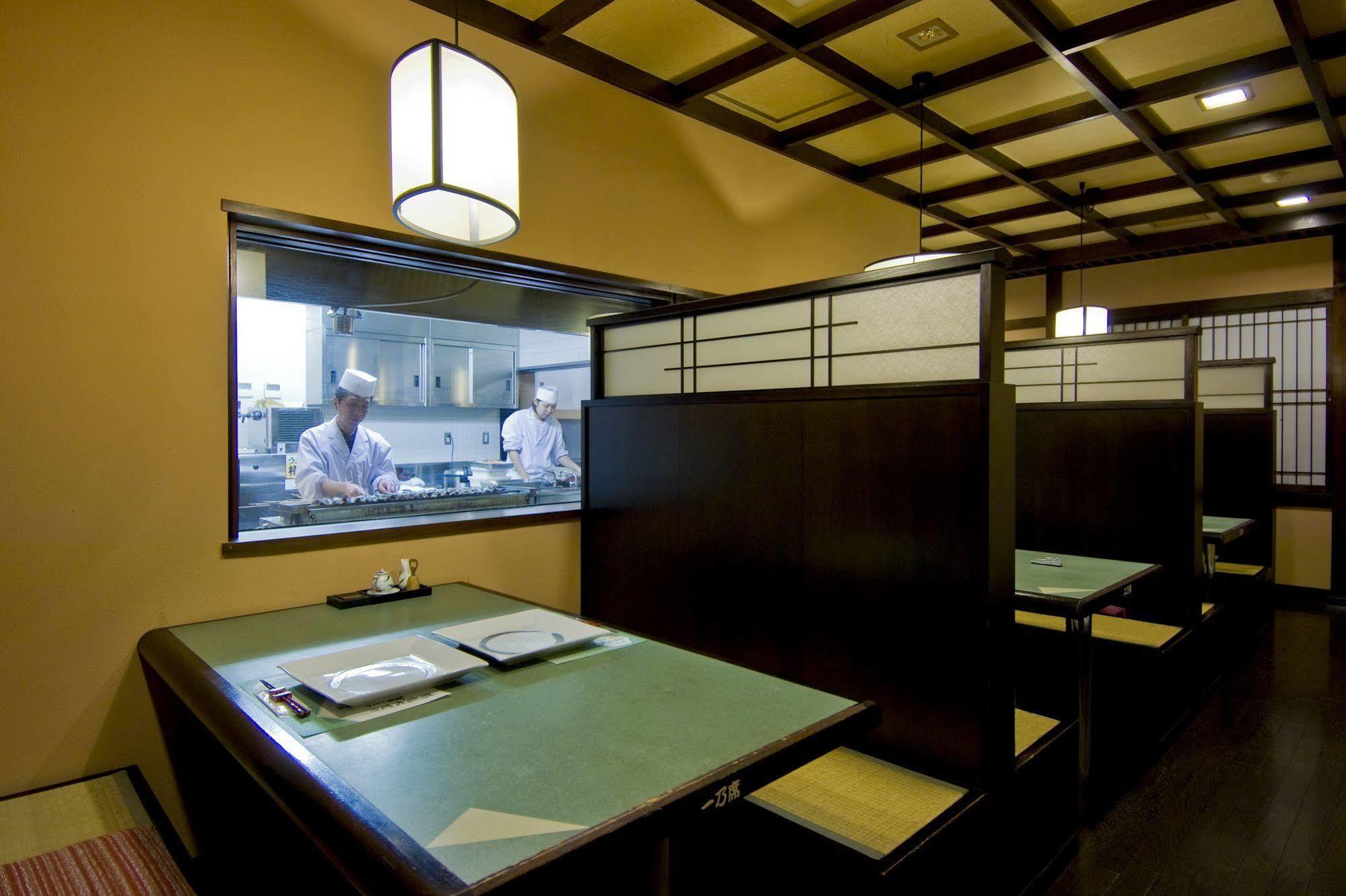 Koduchi No Yado Tsurukamedaikichi Hotel Nikko Bagian luar foto